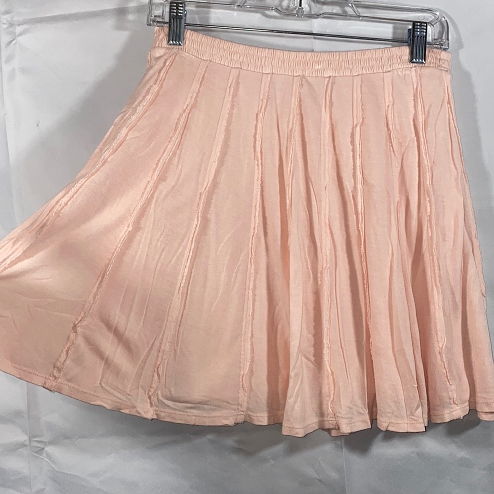 Lauren Conrad light pink skirt size Small